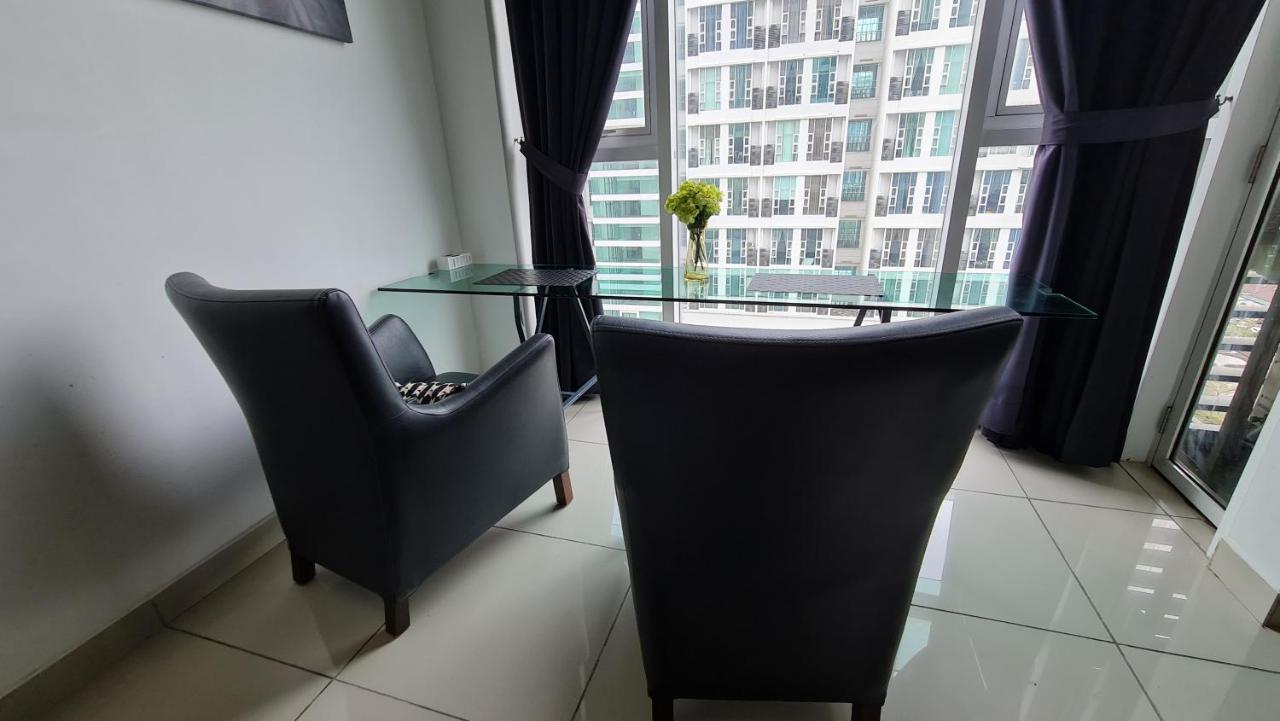Premium 5Star Resort Suite Mid Valley Kl Sunway By Stayz Suites With Shopping Complex كوالالمبور المظهر الخارجي الصورة