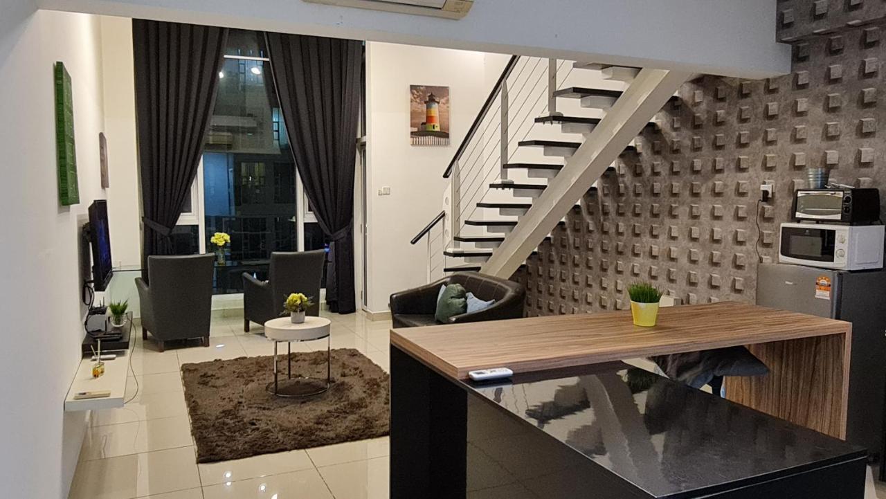 Premium 5Star Resort Suite Mid Valley Kl Sunway By Stayz Suites With Shopping Complex كوالالمبور المظهر الخارجي الصورة